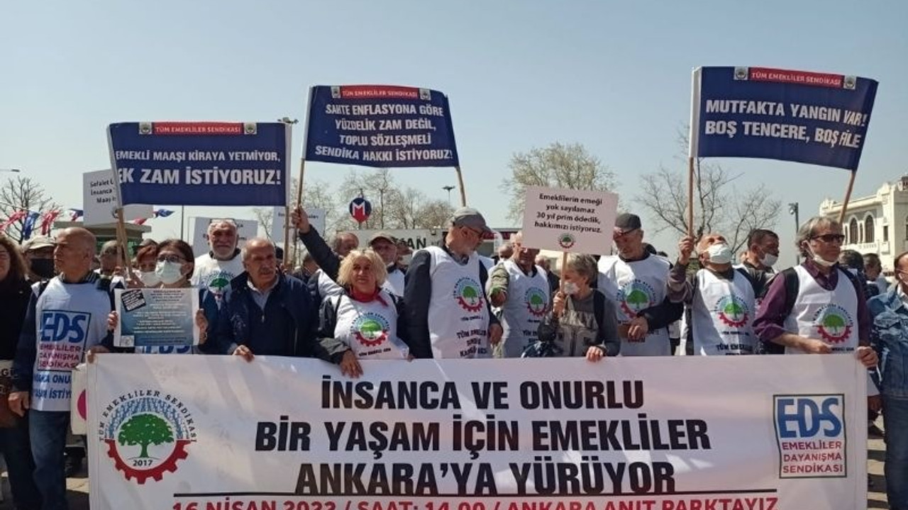 Emeklilerin Ankara yürüyüşü başladı: Açlık sınırının altında değil ölüm sınırının altında yaşıyoruz