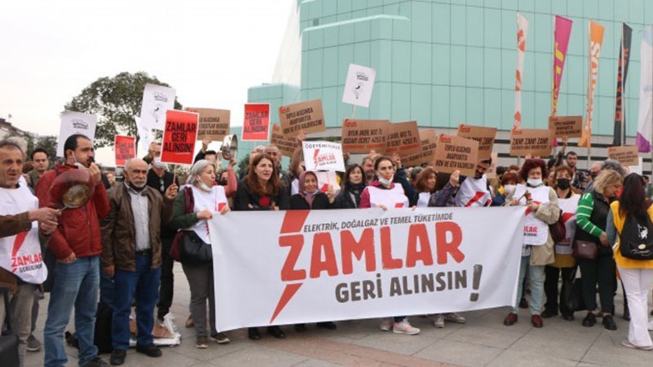 Zamlara karşı tencereli, tavalı protesto: Köylünün, işçinin, emekçinin alın teri çalınıyor