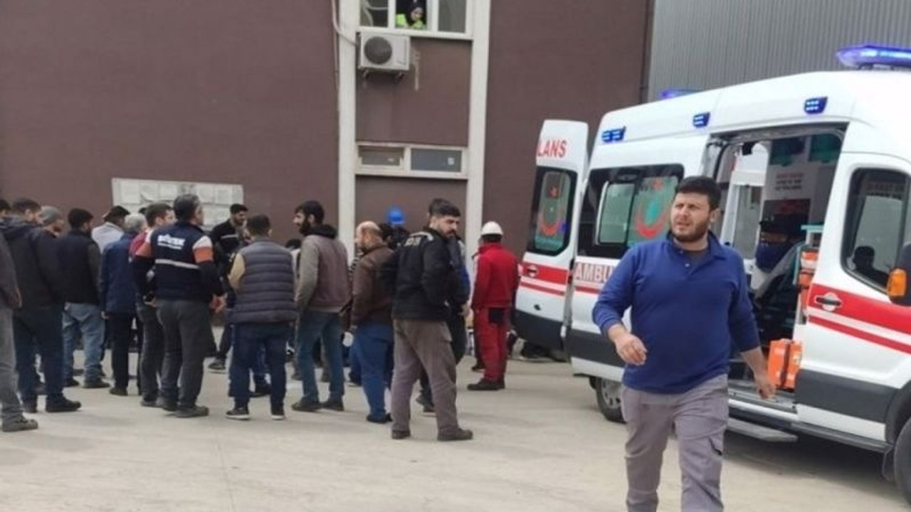 Yalova'da tersanede patlama: 3 işçi yaralandı