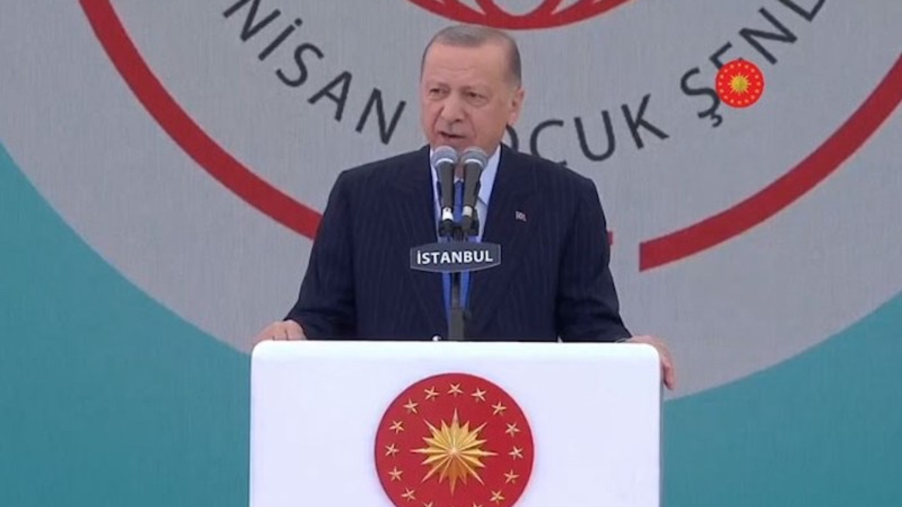 Erdoğan'dan çocuklara: Sakın yetki sahibi olunca kirlenmeyin!