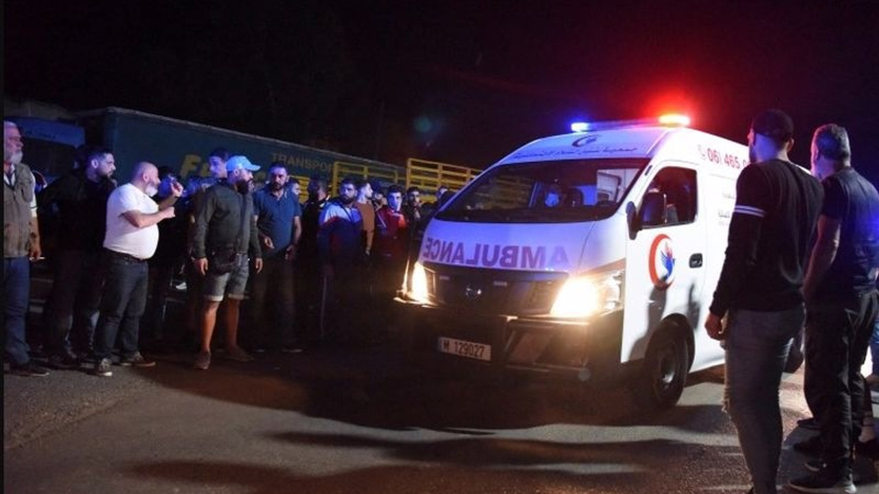 Lübnan'da göçmenleri taşıyan tekne battı: 1 çocuk hayatını kaybetti, 14 kişi de kayıp