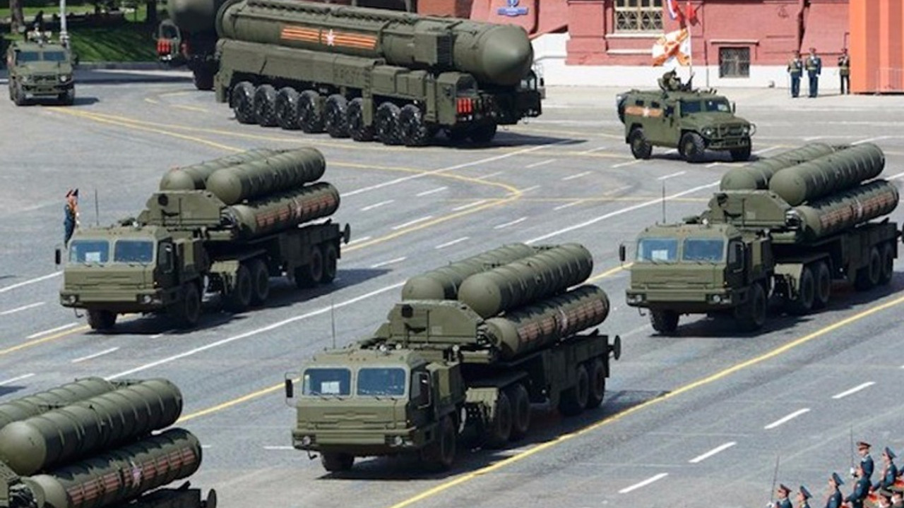 Rusya: S-400'ler için kapora aldık