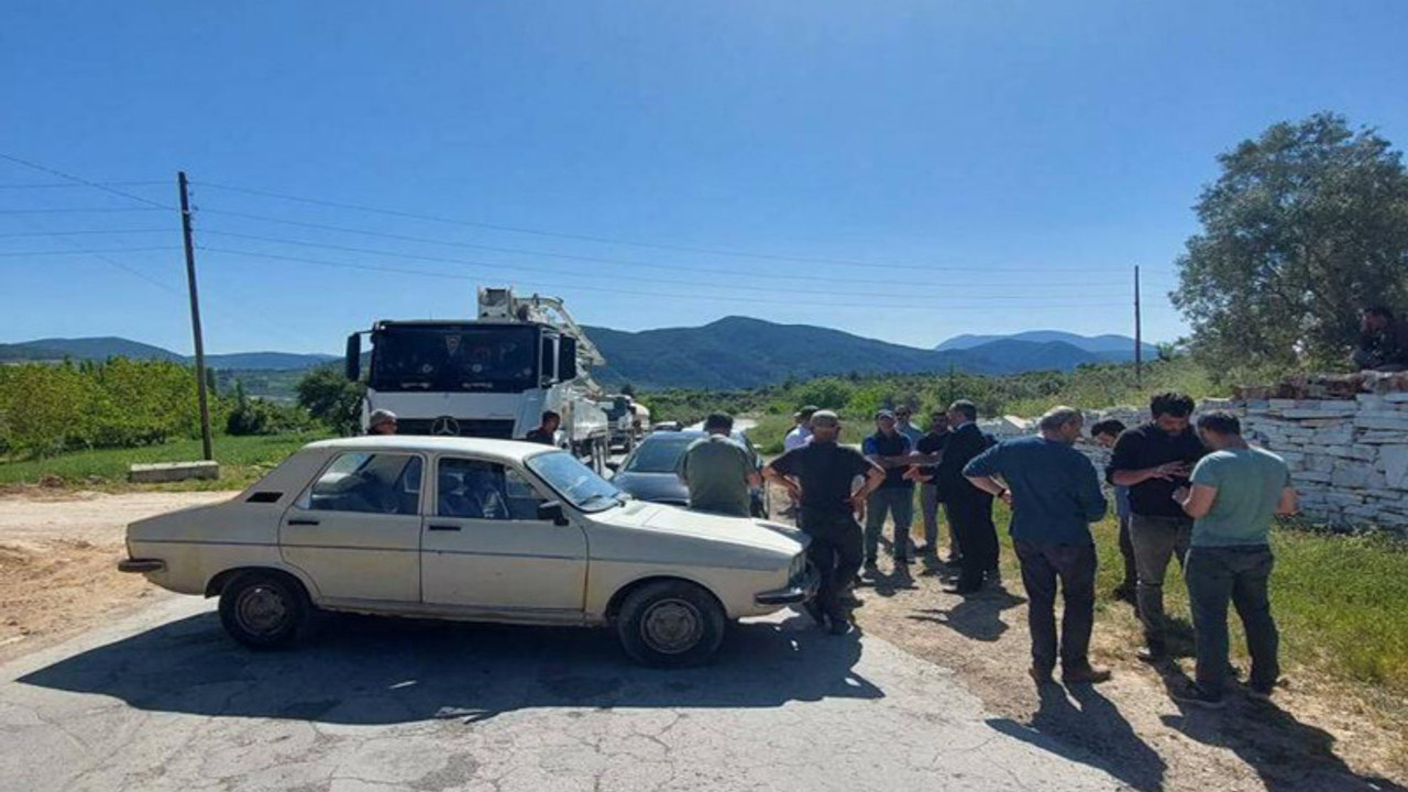 Muğla'da halk iş makinelerinin önünü kesti: Ya öleceğiz ya da buraları kurtaracağız