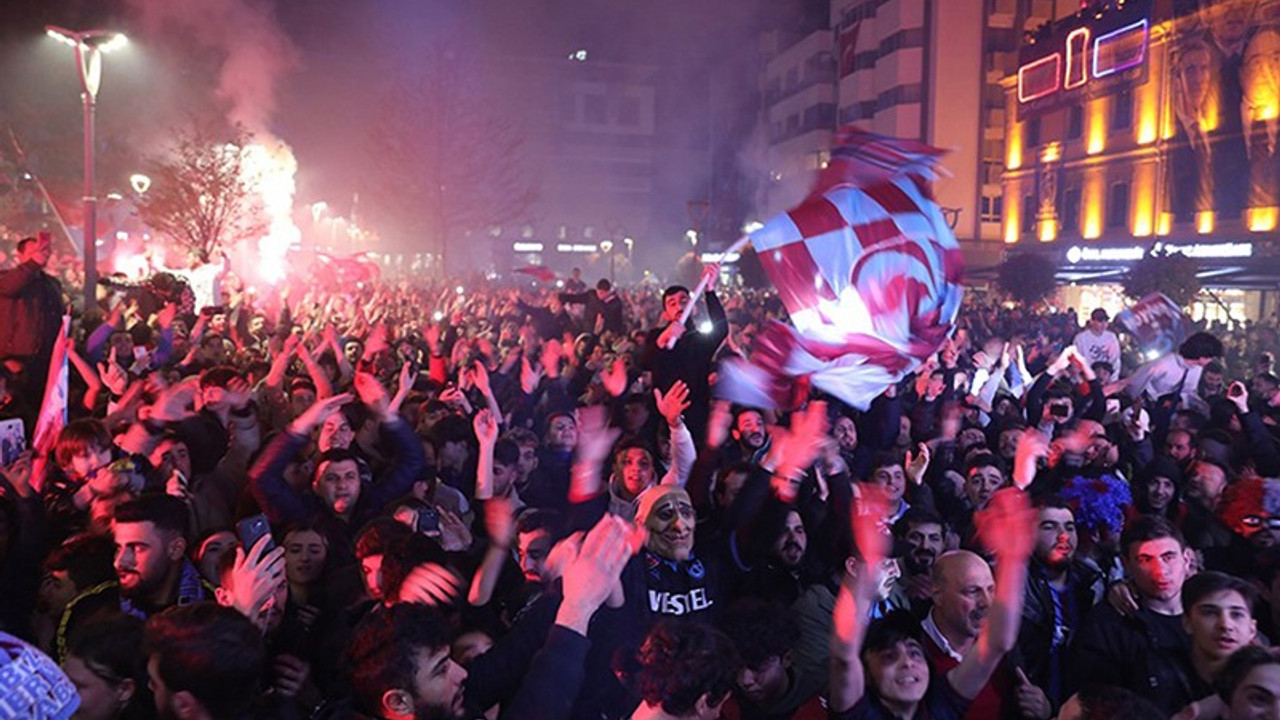 Trabzonspor'un şampiyonluk kutlamaları nedeniyle İstanbul'da bazı yollar trafiğe kapatılacak