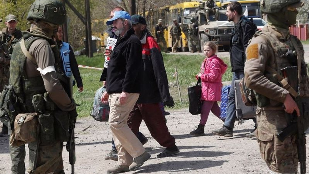 Ukrayna: Mariupol Azovstal çelik fabrikasındaki tüm siviller tahliye edildi