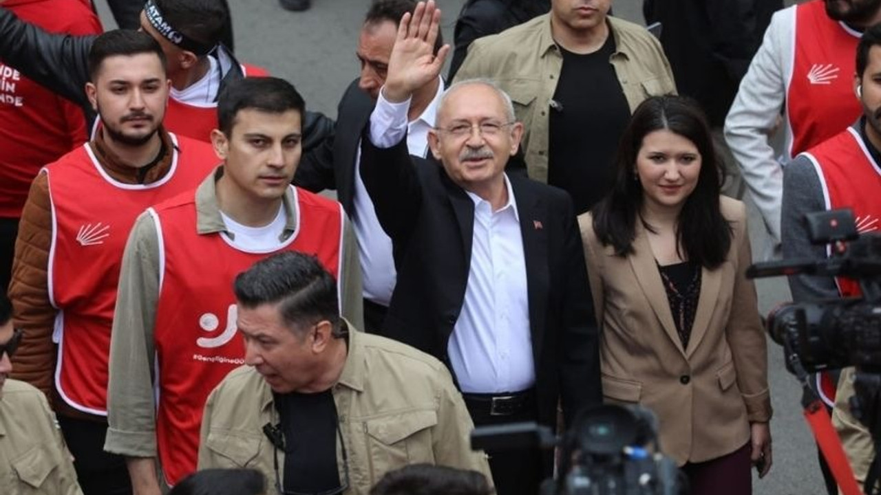 Kılıçdaroğlu 'Büyük Gençlik Yürüyüşü'nde: SADAT'ları ezerek yolumuza devam edeceğiz