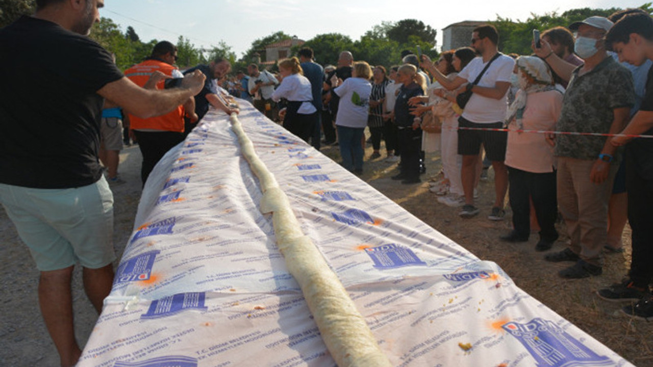 Didim Vegan Festivali'nde dünya rekoru için 50 metrelik dürüm hazırlandı