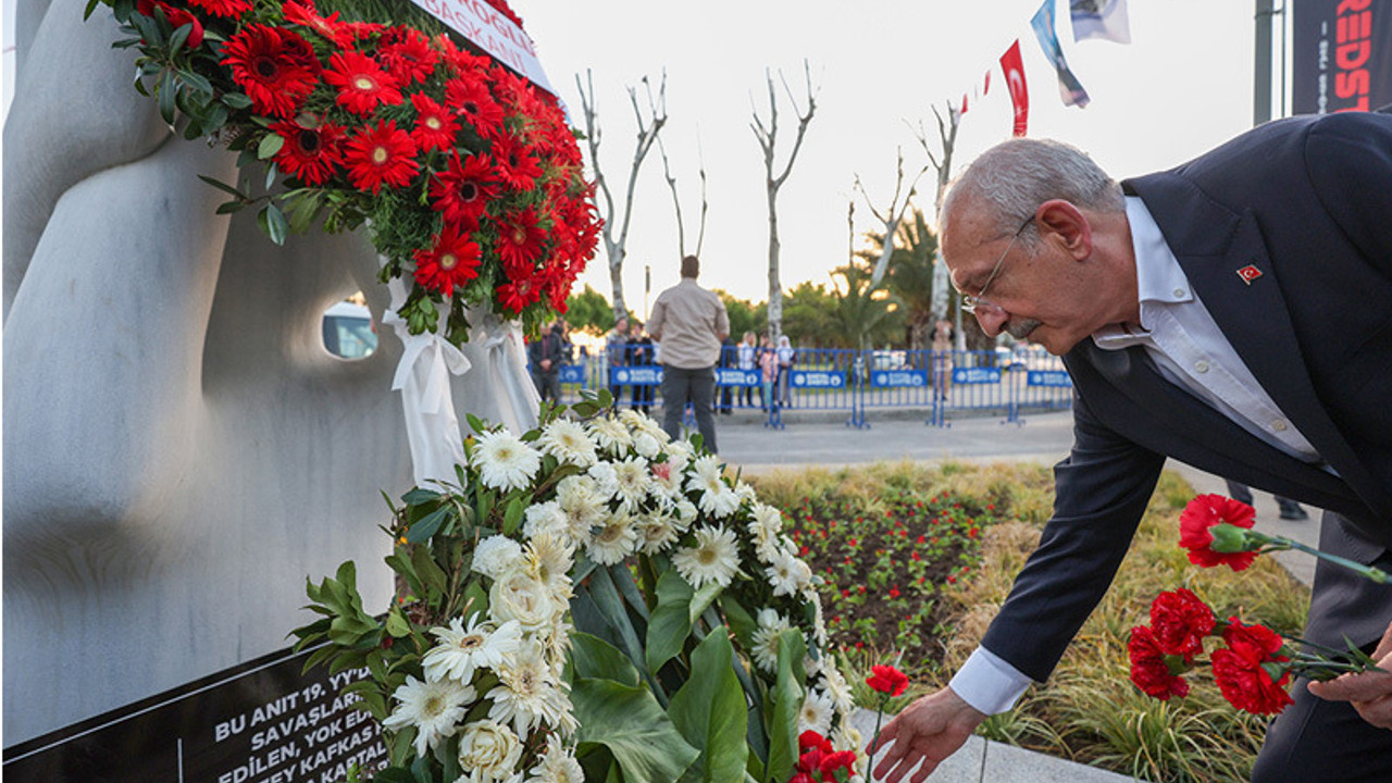 Kılıçdaroğlu, Çerkes Anıtı'na çelenk bıraktı