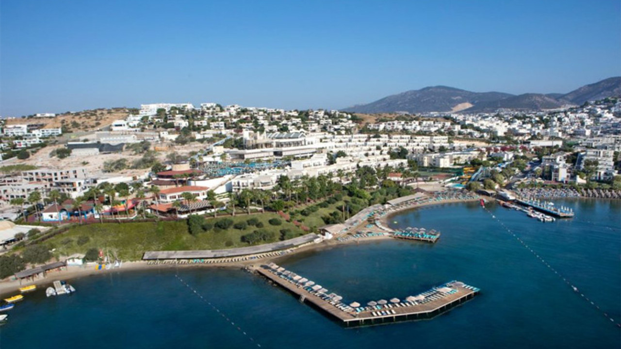 Bodrum'da tatil sezonu açıldı: Lahmacun 200 TL'ye kadar çıkıyor