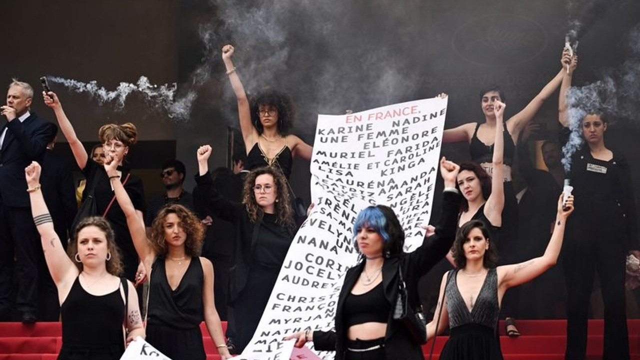 Cannes Film Festivali’nde erkek şiddeti protestosu