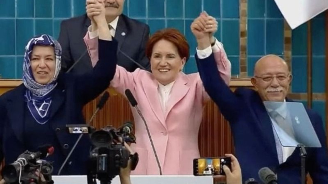 İsmail Koncuk yeniden İYİ Parti'de: Rozetini Akşener taktı