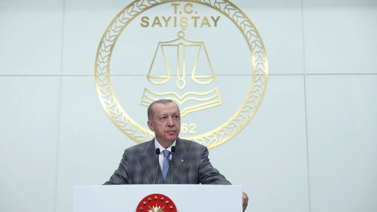 Erdoğan: Kamu görevlilerini tehdit etmek darbeci zihniyetin yansımasıdır