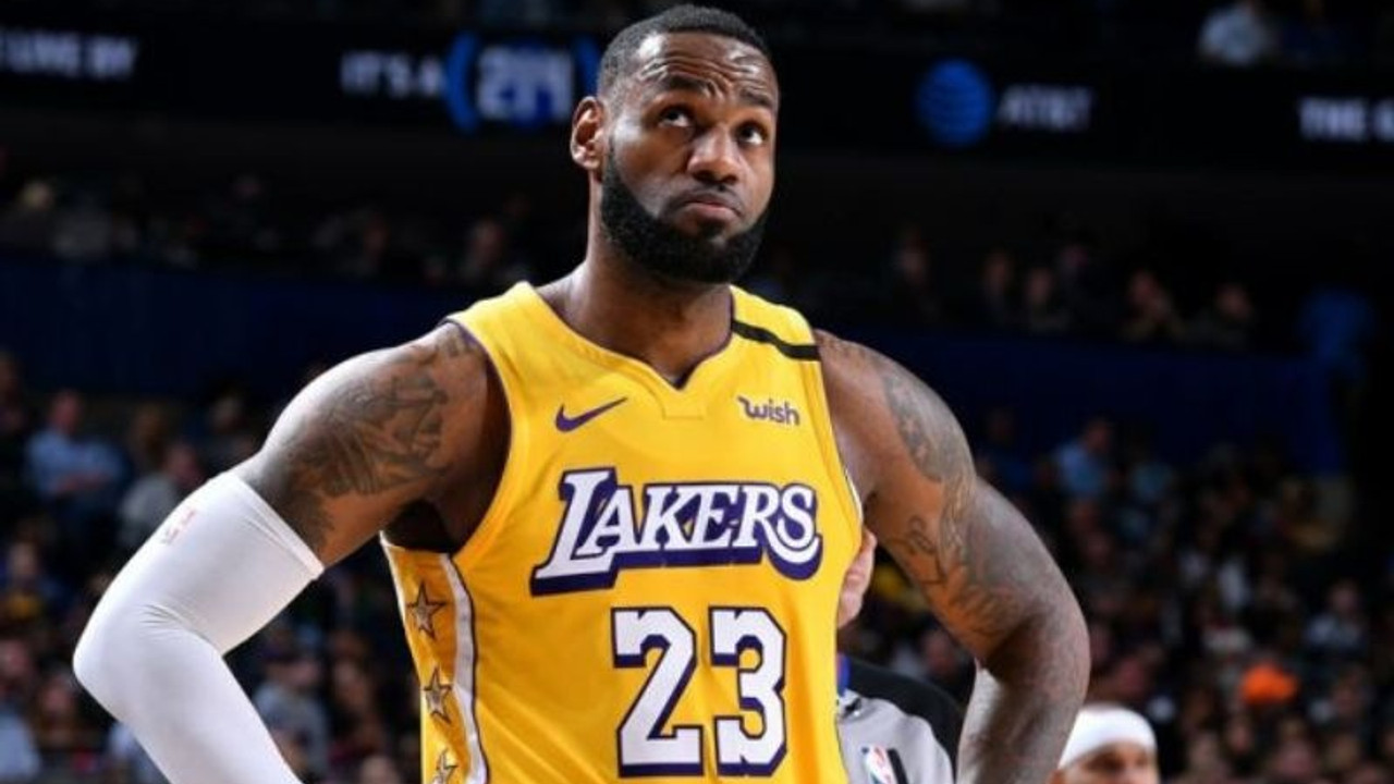 Hedefine ulaştı: LeBron James, Forbes'in milyarderler listesinde