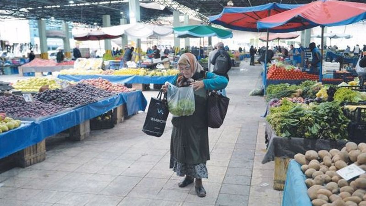 Tüketici Hakları Derneği: Yüzde 50 açlık sınırının altında yaşıyor