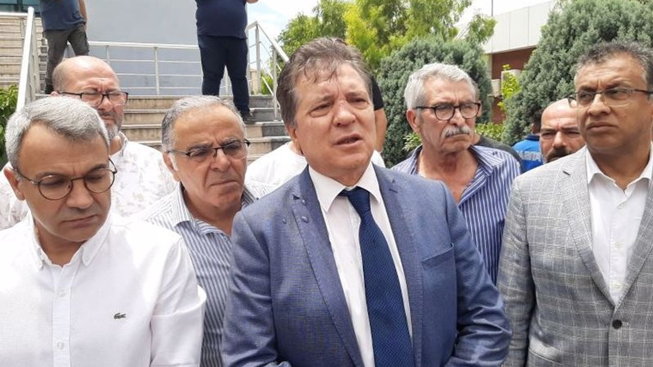 Edremit Belediye Başkanı Arslan'a makamında saldırı