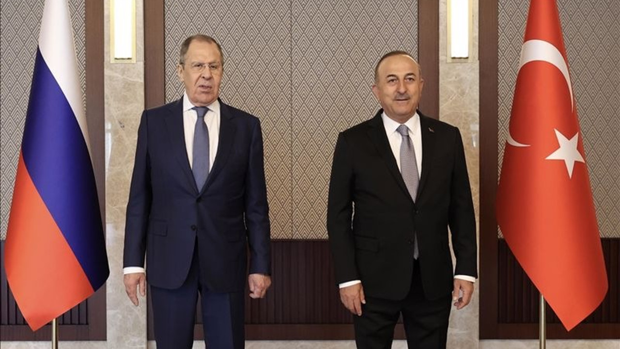 Çavuşoğlu, Rus mevkidaşı Lavrov ile görüştü: Ukrayna krizinde çözüm ve Suriye mesajı