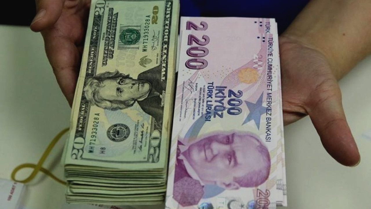 Bakanlığın açıklaması sonrası dolar kuru düşüşe geçti