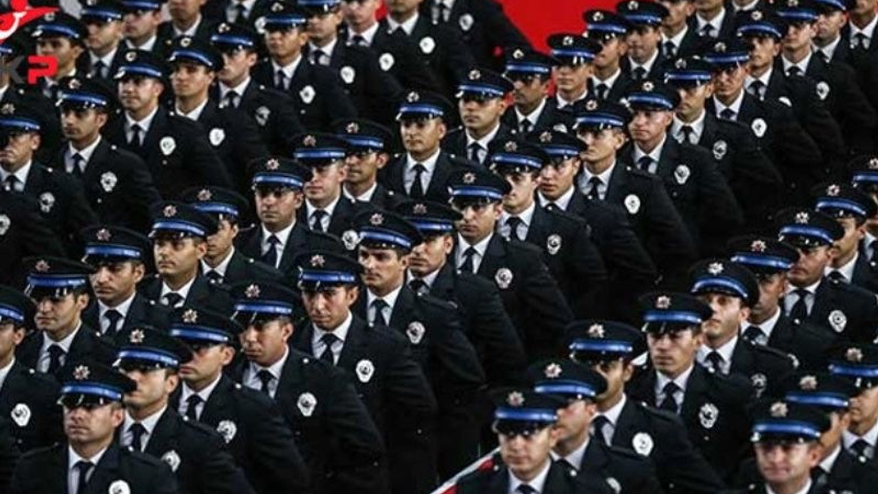 Sivas Valisi'nden polis adaylarına 'cemaat ve tarikatlardan uzak durun' çağrısı