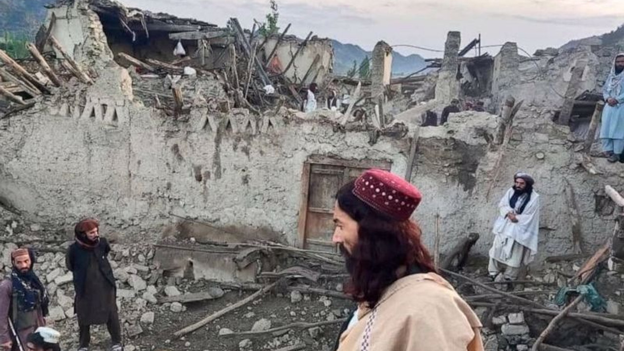 Afganistan'daki deprem sonrası Taliban'dan dünyaya yardım çağrısı