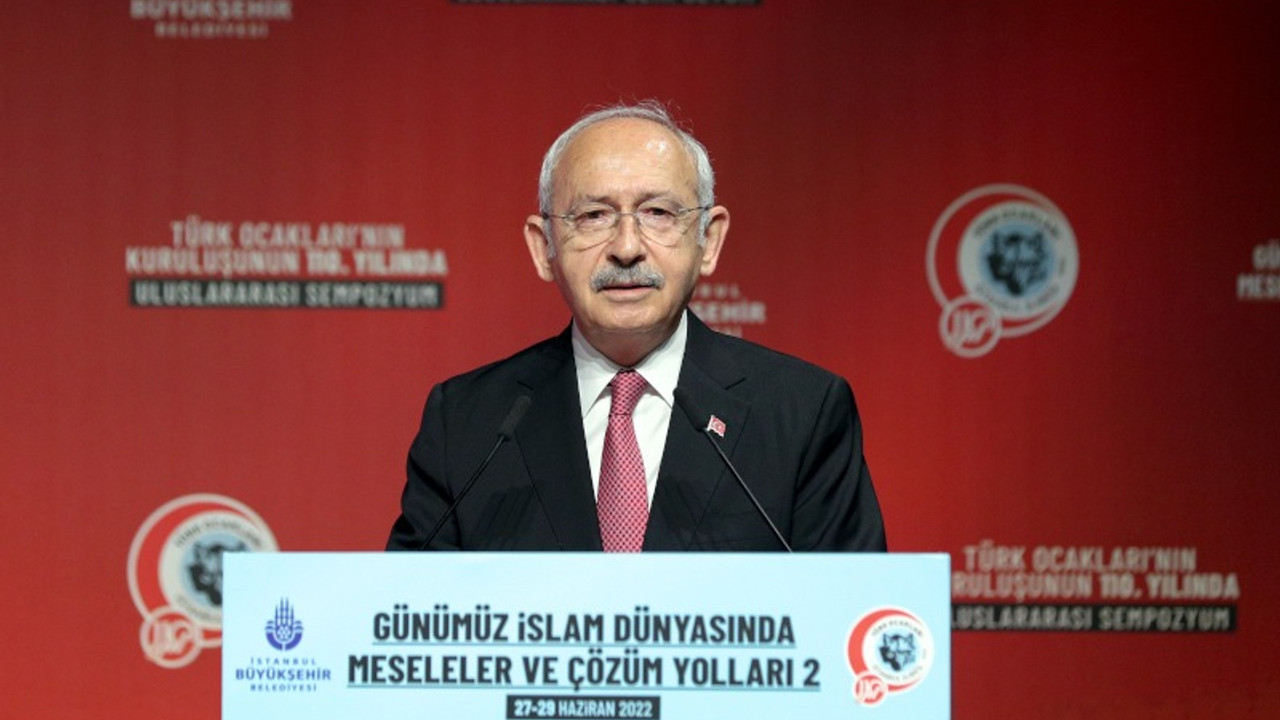 Kılıçdaroğlu, 'İslam dünyası' sempozyumunda Karl Marx'tan alıntı yaptı