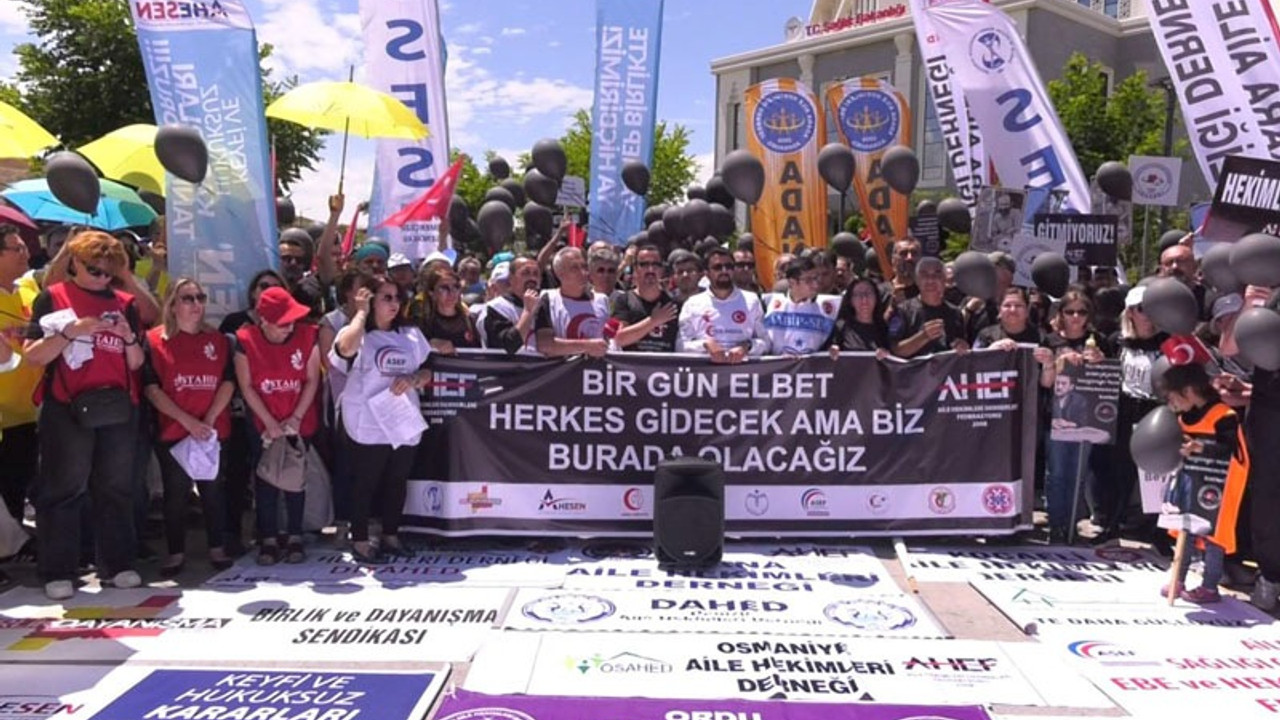 Aile hekimleri Sağlık Bakanlığı önünden seslendi: Ödeme yönetmeliği iptal edilsin