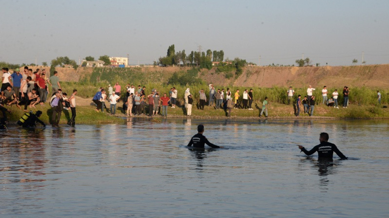 Profesyonel yüzücüden Dicle Nehri uyarısı: Balık ağları olabilir, girmeyin