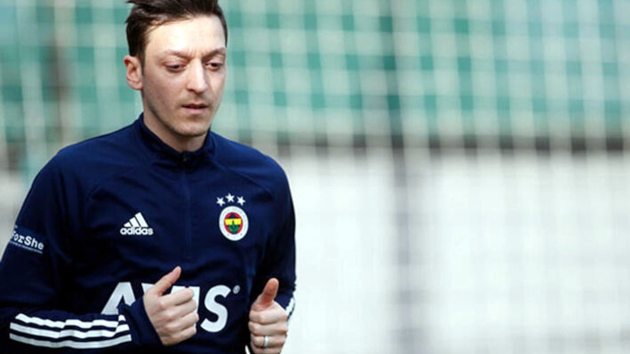 Fenerbahçe, Mesut Özil ile yollarını ayırdı