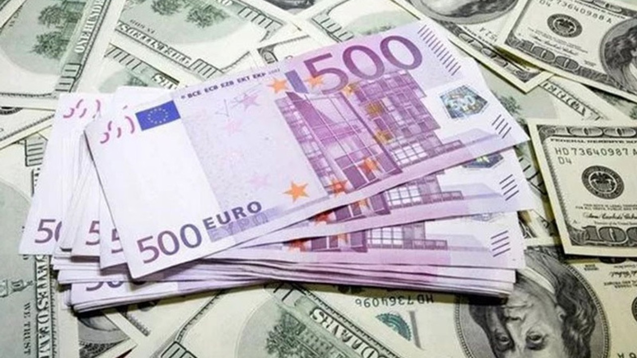 Euro ve dolar paritesi 20 yıl sonra yeniden eşitlendi