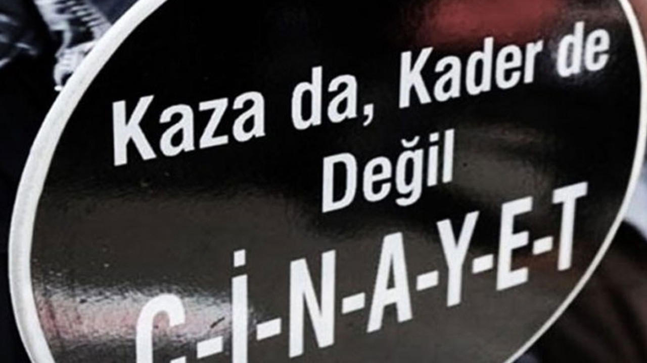 İşçiler çukur kazarken göçük altında kaldı: 1 ölü, 1 yaralı