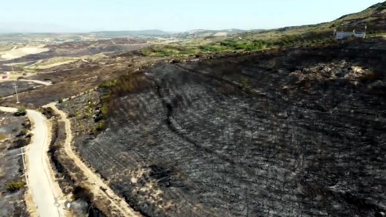 Çeşme'de yangın sonrası durum 'drone' ile görüntülendi