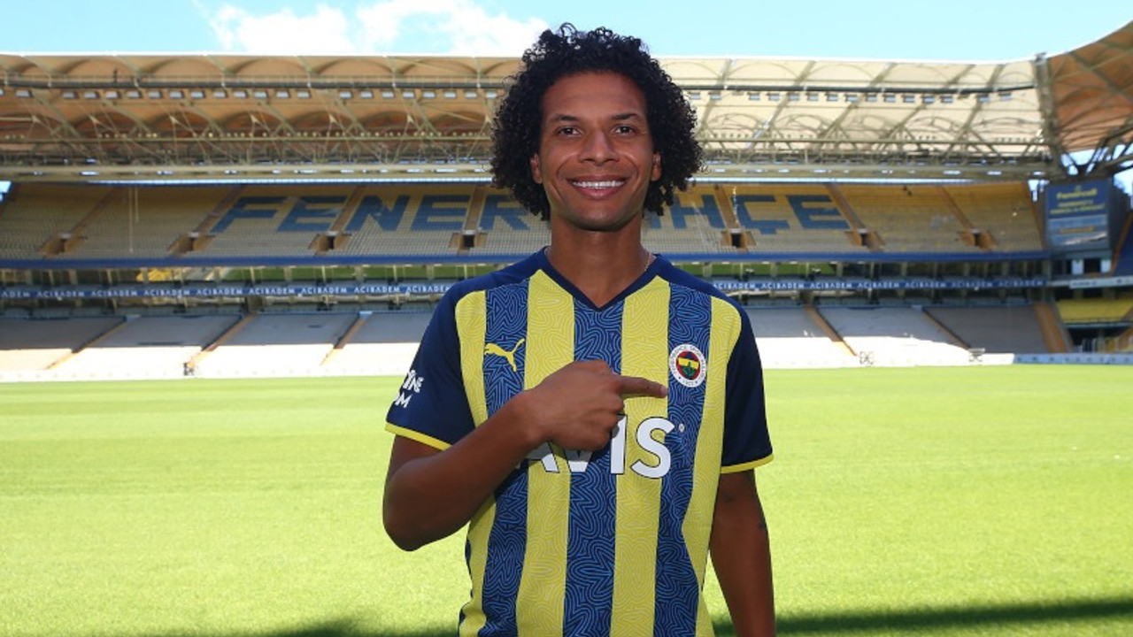 Fenerbahçe, Willian Arao ile 2+1 yıllık sözleşme imzaladı