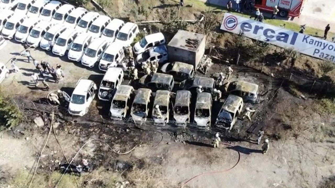 Otoparkta yangın: 16 ticari araç kullanılamaz hale geldi