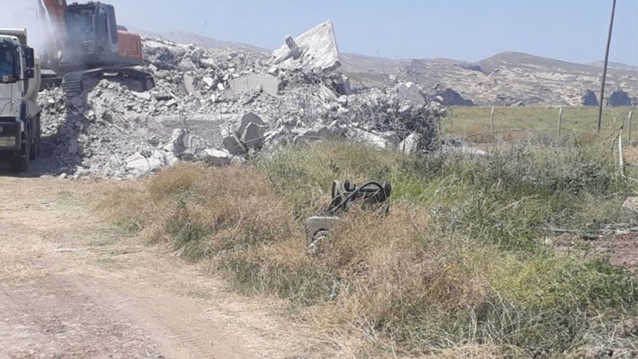 Hasankeyf’in son evini de yıktılar