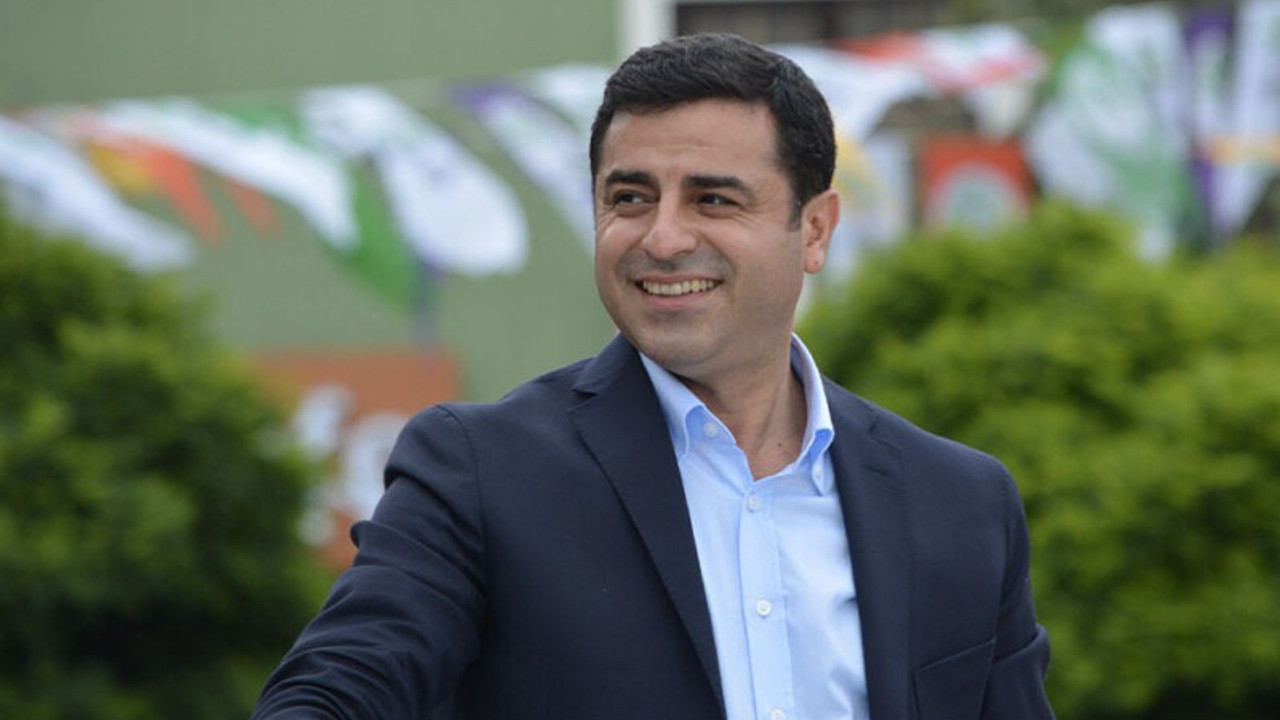 Demirtaş'ın açıklamalarına 202 imza: Silah bırakma çağrılarını değerli buluyoruz