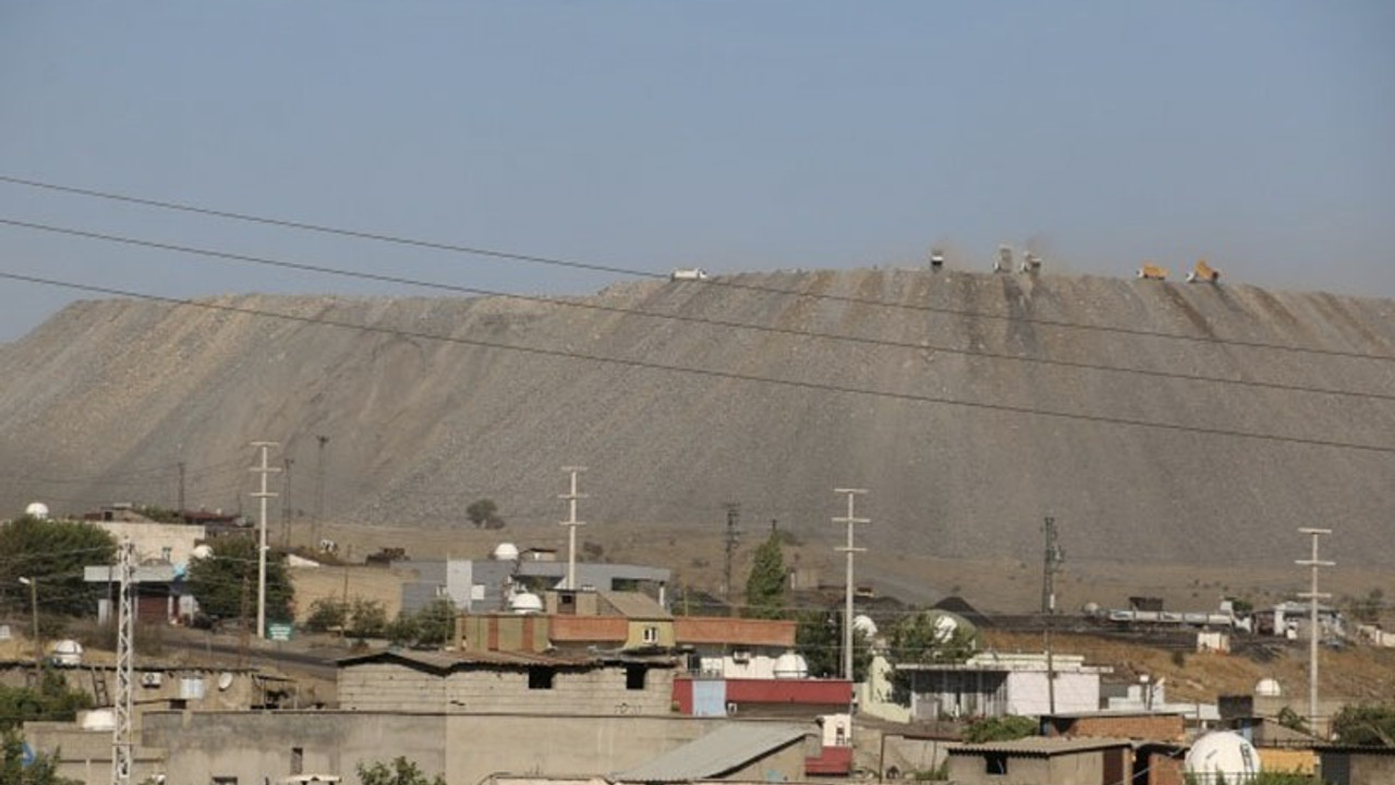 Şırnak'ta maden ocaklarının hafriyatı 'dere yataklarına bırakılıyor' iddiası