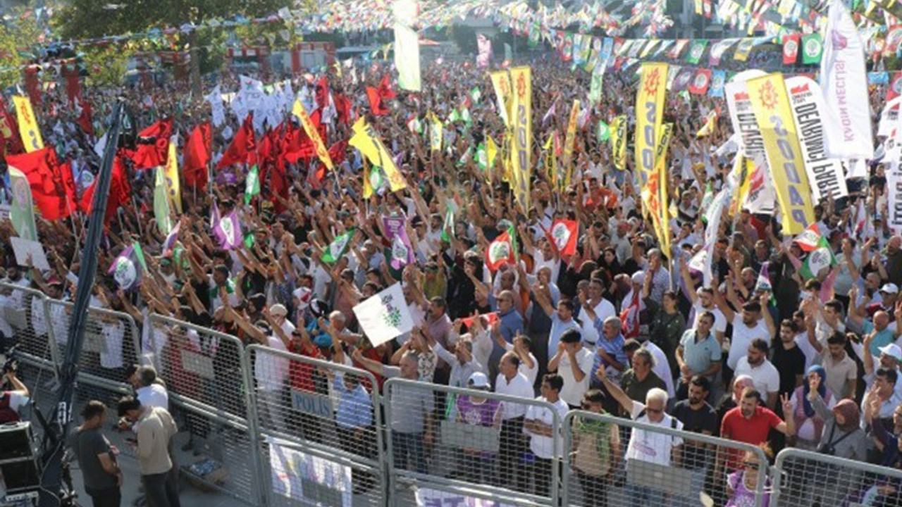 HDP'den İstanbul ‘Çözüm Biz'de’ mitingi | Bu halk size boyun eğmeyecek