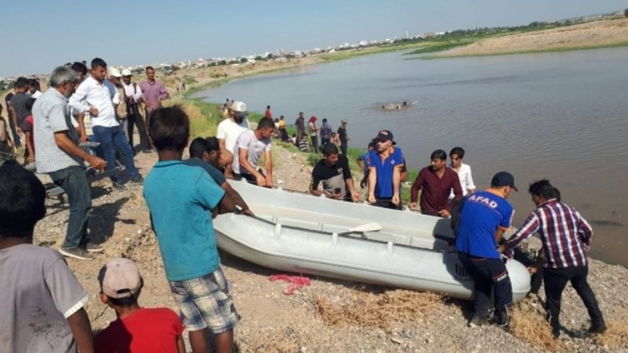 Dicle Nehri'ne giren iki kardeş boğuldu