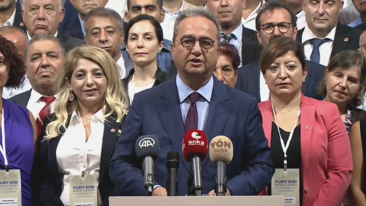 'Türkiye dünyada ilk defa sandıkta bir diktatörlükten demokrasiye geçişin pratiğini gösterecek'