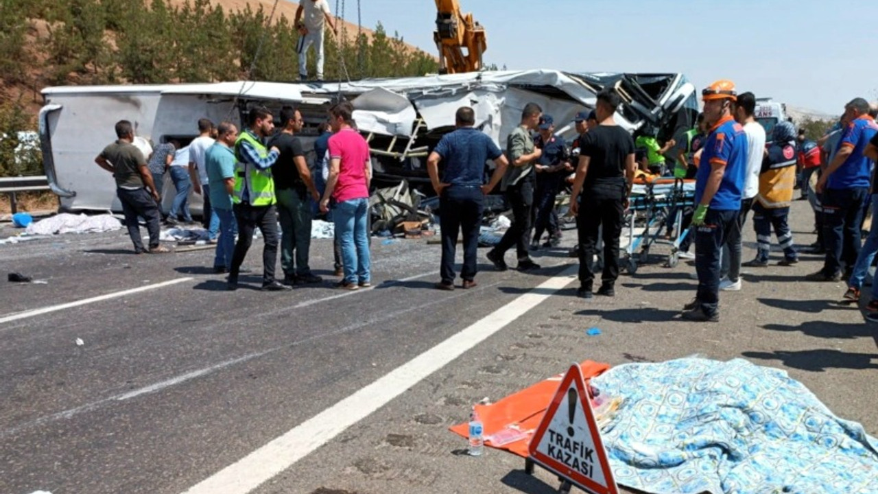 Mardin ve Antep'teki kazalara ilişkin açıklama: Yol kusurundan kaynaklı değil