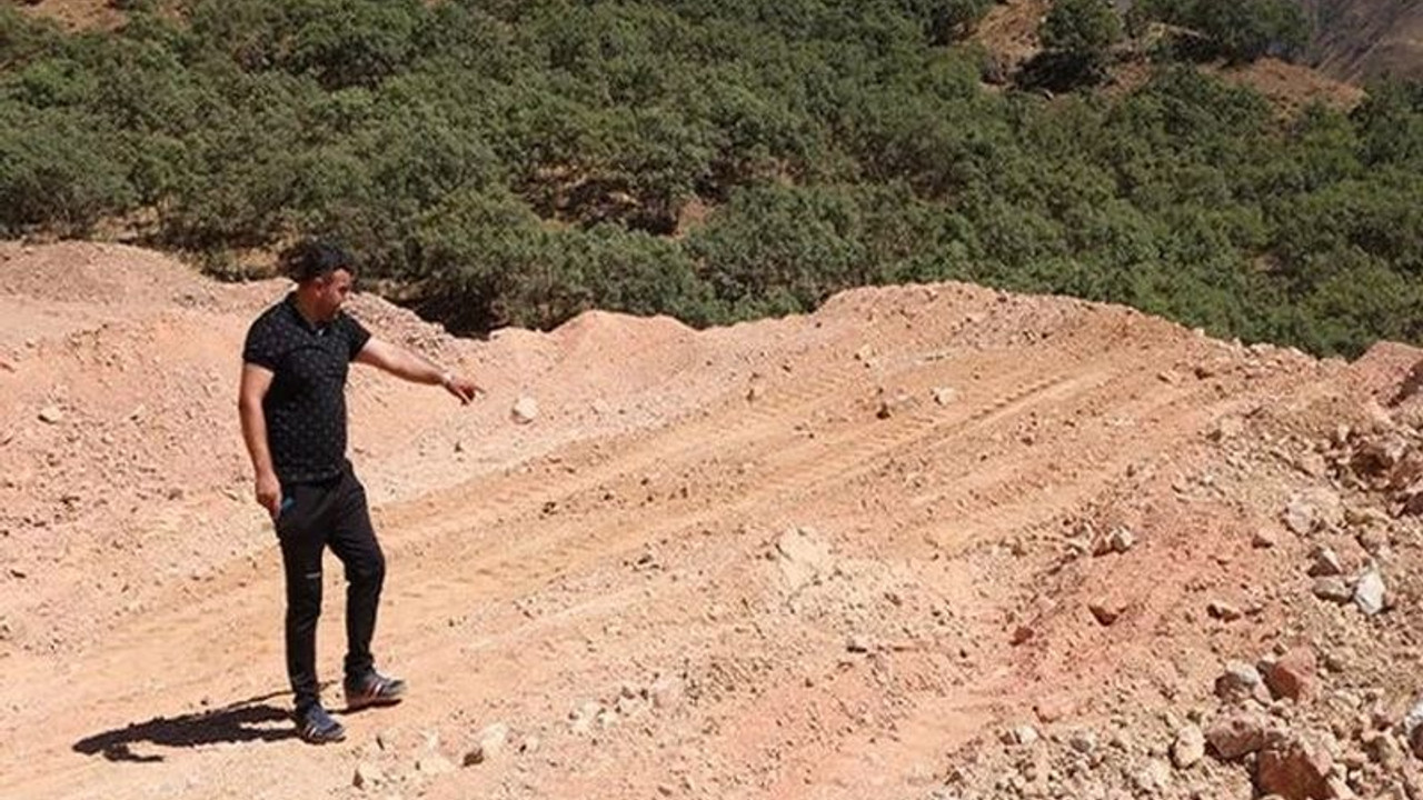 Kimyasal atık gömüldüğü iddia edilen bölgedeki halk yol kapattı: Soruşturma başlatıldı