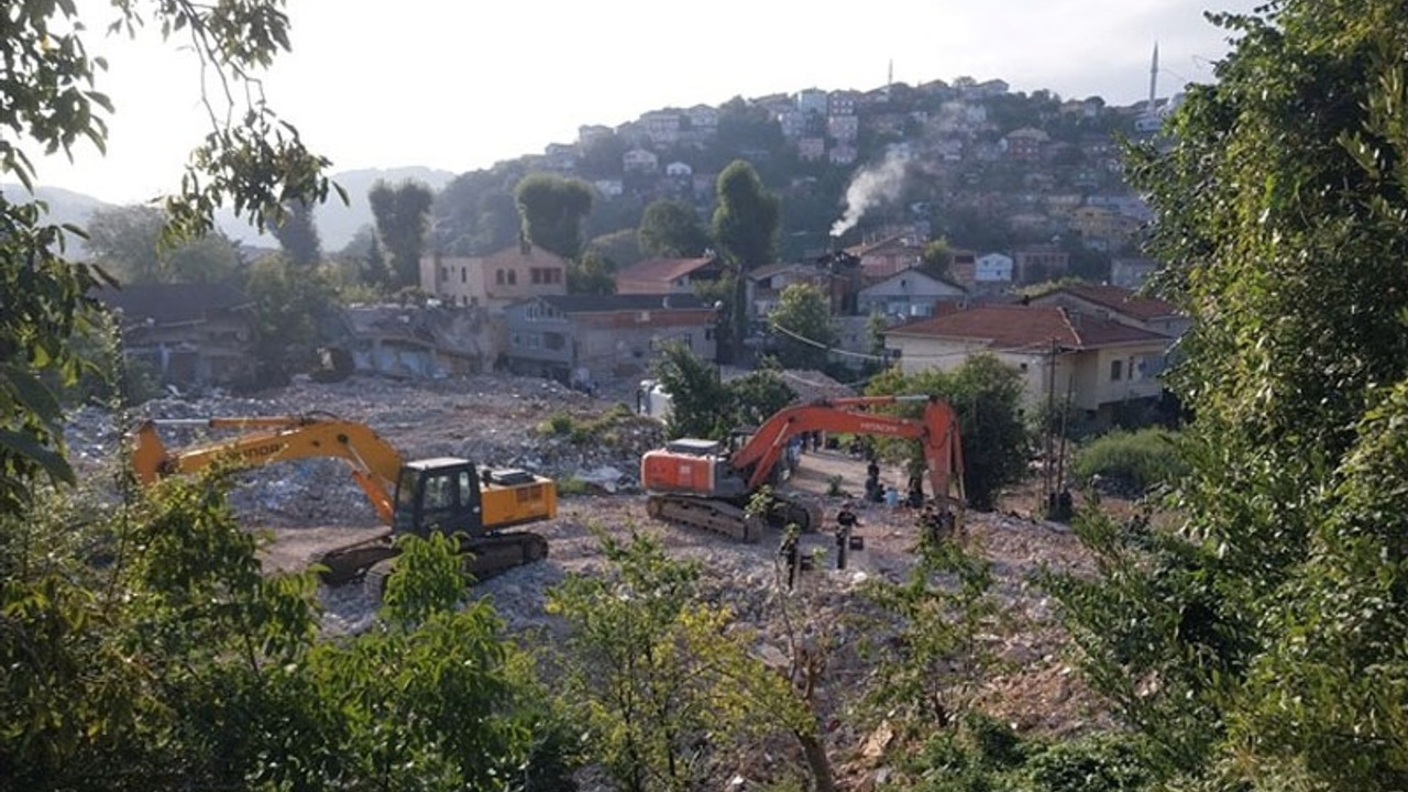 Tokatköy'de gece yarısı polis kuşatmasıyla yıkım: Mahalle ablukaya alındı, iki kişi gözaltında