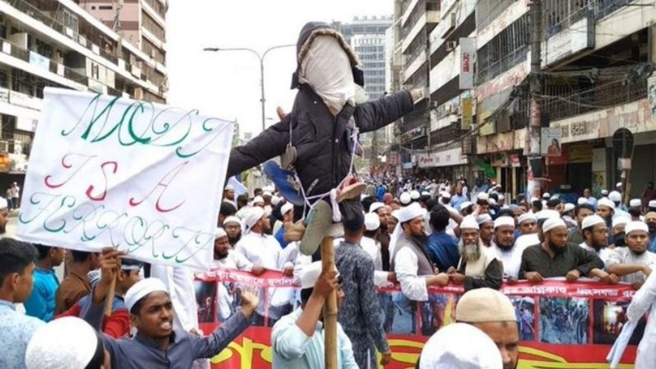 Bangladeş'te ana muhalefet partililer ile polis arasında çatışma: 1 ölü