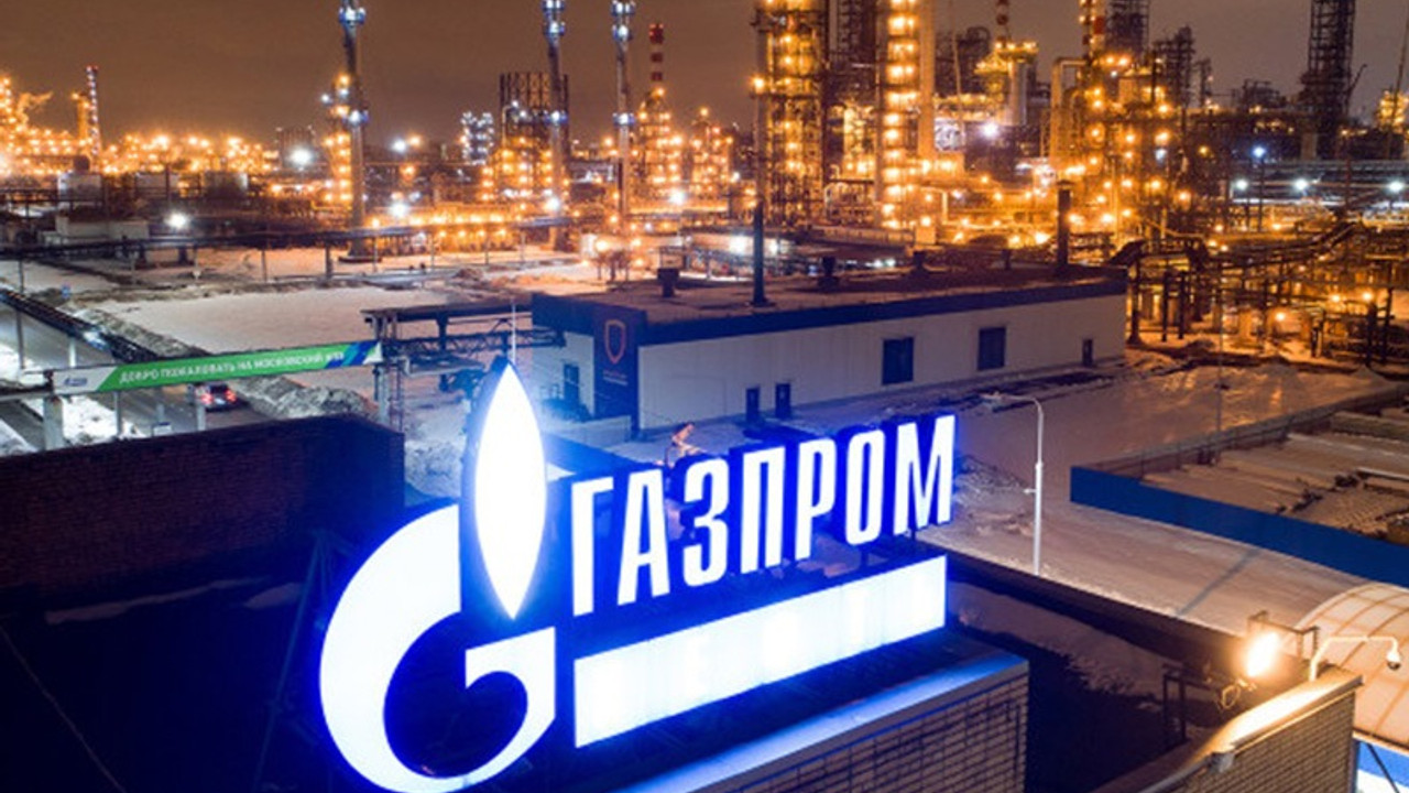 Gazprom, Avrupa'ya gaz akışını tamamen kestiğini duyurdu