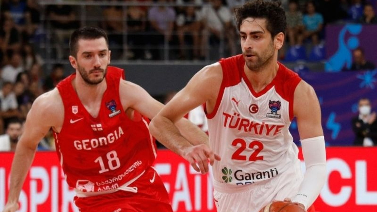 Furkan Korkmaz, 3 Gürcistan Milli Takımı oyuncusunun saldırısına uğradı