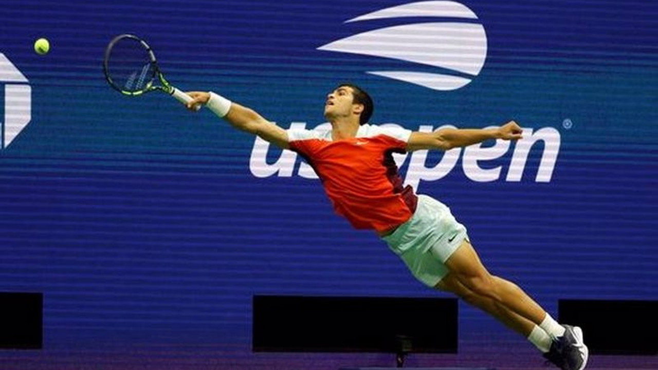 ABD Açık Tenis Turnuvası'nda 19 yaşındaki şampiyon Alcaraz ilklere imza attı