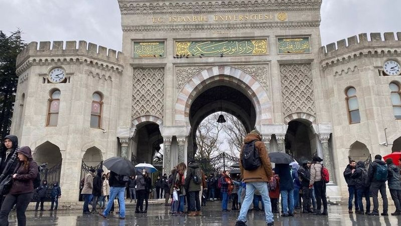 Ekonomik kriz öğrencileri eğitimden koparıyor: Üniversiteyi kazanan 106 bin kişi kayıt yaptırmadı