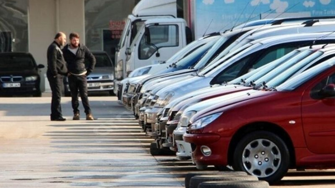 İkinci el oto satışında 'kilometre oyununa' 300 bin TL ceza geliyor