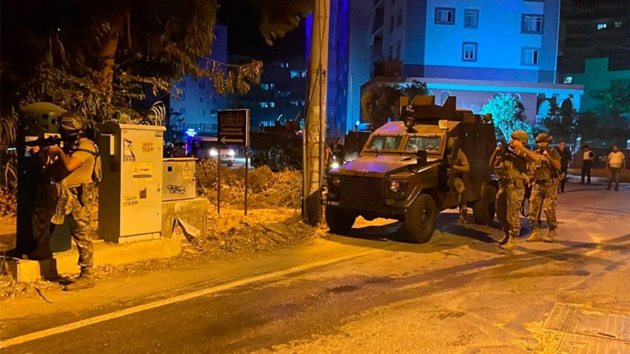 Mersin'de polisevine yönelik saldırıda 1 polis öldü