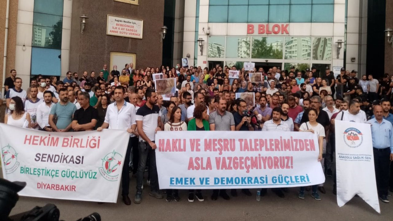 SES üyelerine saldırıya tepki: Azmettirenleri de biliyor tanıyoruz