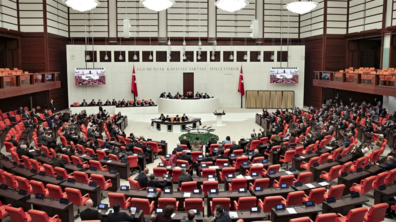 Meclis'te CHP, HDP ve İYİ Parti'nin önerilerine ret